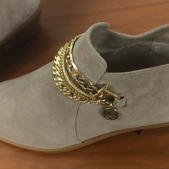 Michael Kors Rickie suede booties. NWT - Picture 2 of 6